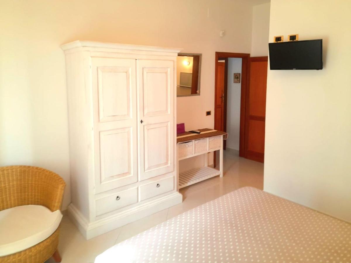 B&B Artemisia Альгеро Экстерьер фото